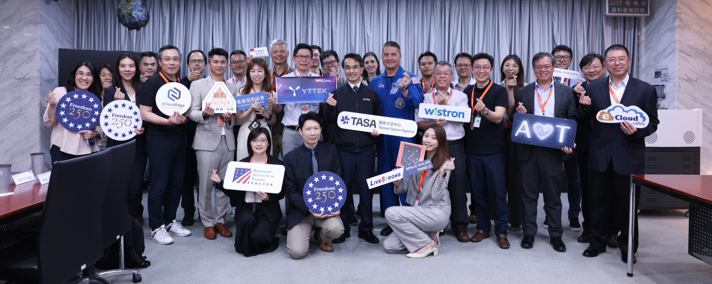 0422 Astro-Networking Tea：A Tech-Social with Astronauts Dr.Lindgren